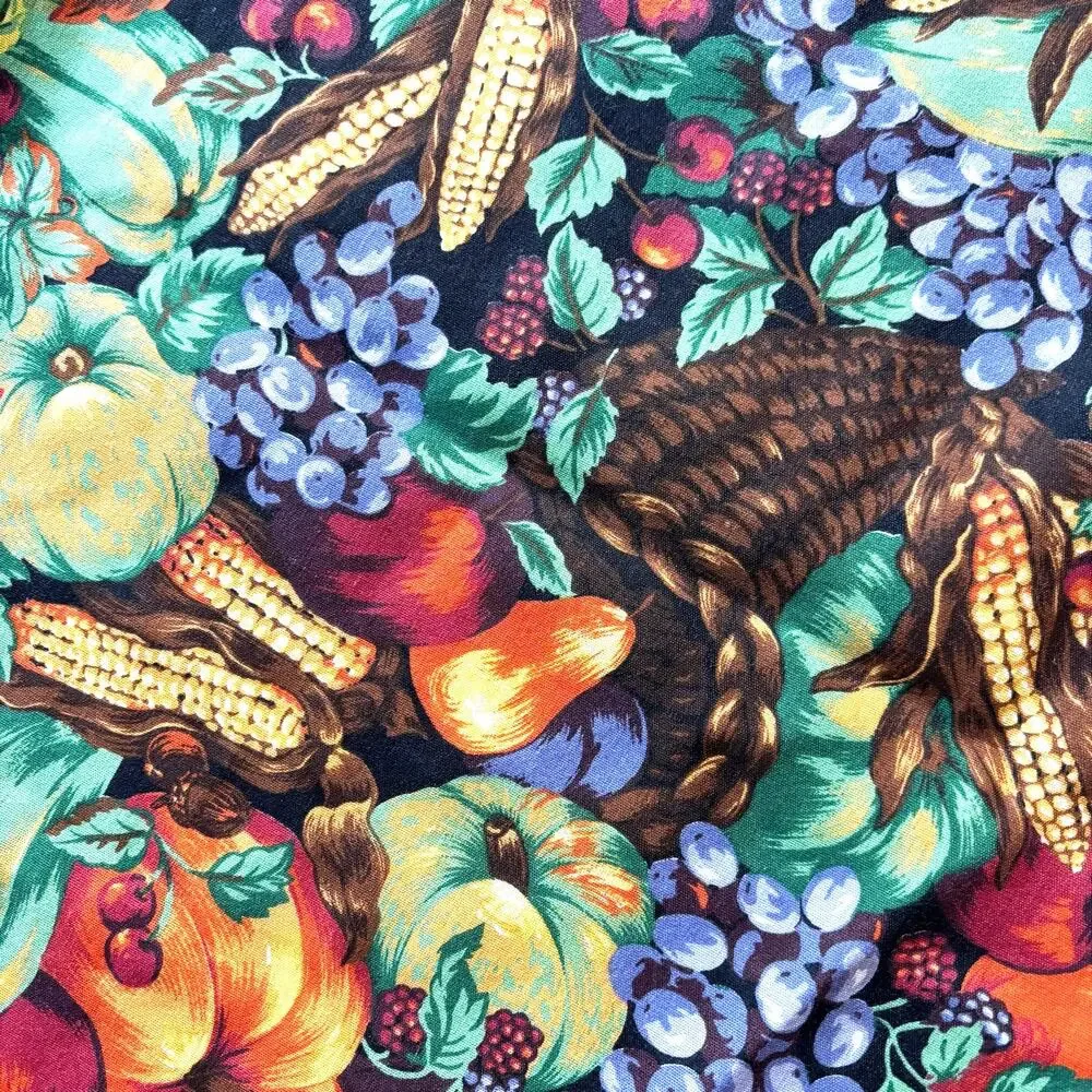 Vintage Thanksgiving holiday tablecloth festive brown orange green pumpkins